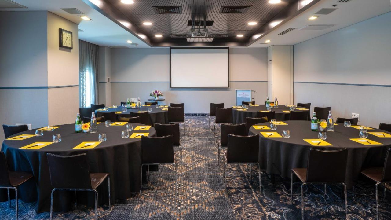 Crowne Plaza Tel Aviv City Center By Ihg Εξωτερικό φωτογραφία Meeting room
